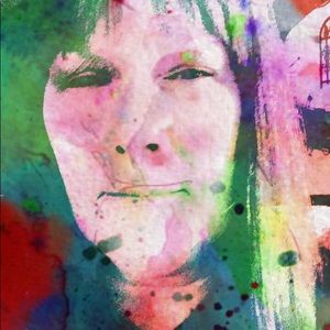 Meet your Posher, Cynthia